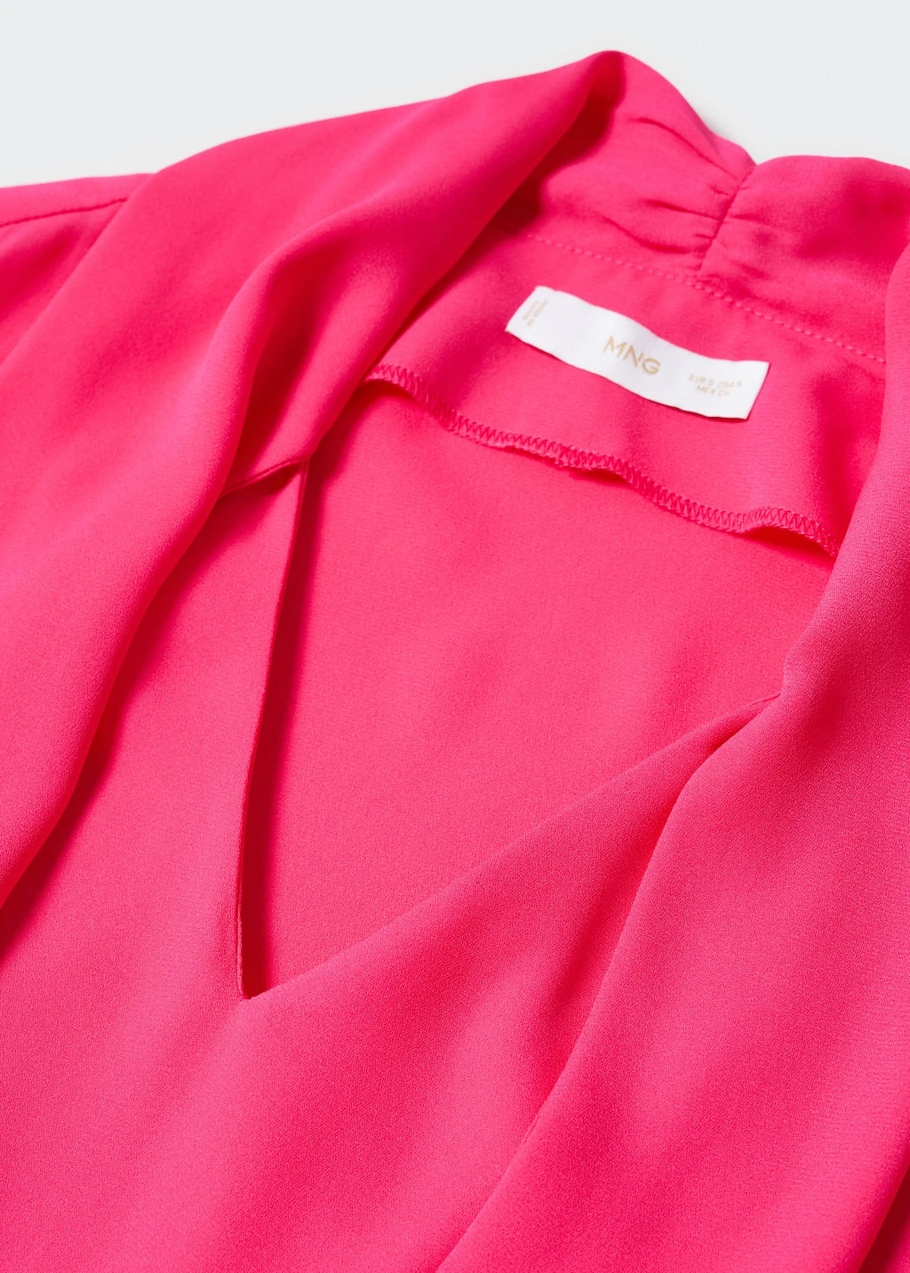 Blouse Lavallière Manches Bouffantes 16 Blouse Lavallière Manches Bouffantes – Image 14