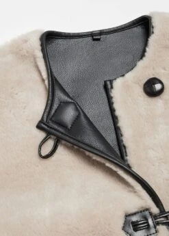 Manteau En Fausse Fourrure à Ornements -Tenues Basiques 57047713 05 D8